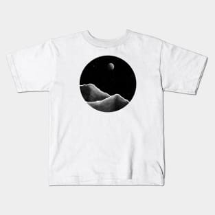 Universe in a circle Kids T-Shirt